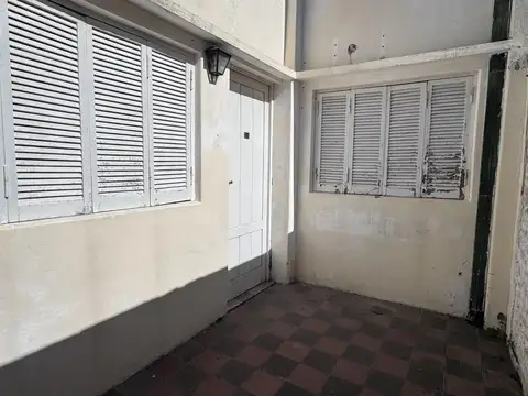 Depto Tipo Casa en Venta en Tolosa, USD 49.000