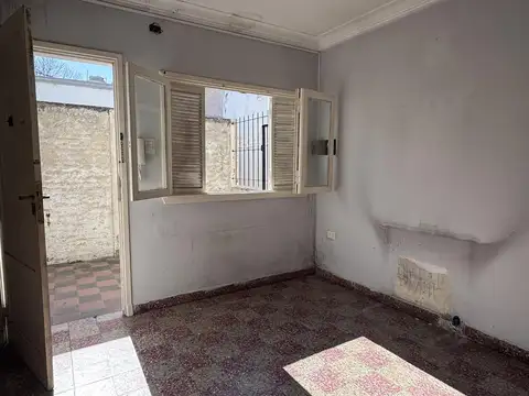 Depto Tipo Casa 3 ambientes con 1 baño
