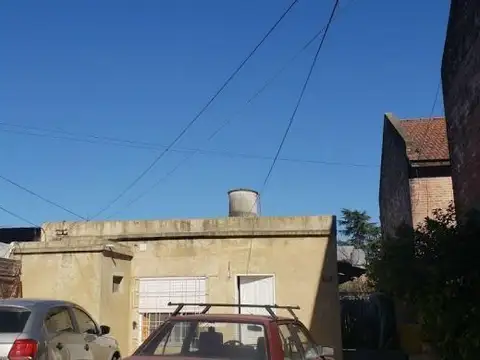 Leandro N. Alem 2000