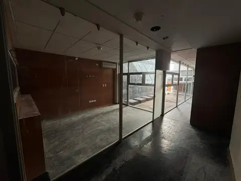Local en Alquiler en Centro, $ 3.200.000