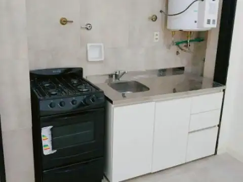 Tucumán 2300, Piso 2