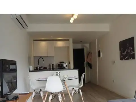 2 AMBIENTES | Julian Alvarez  al 1200