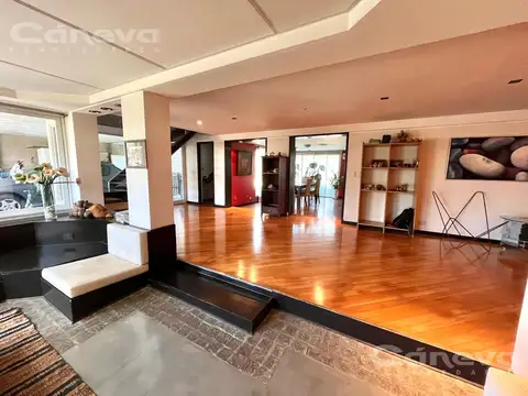 Casa en Venta en Martinez Vias / Libertador, USD 650.000