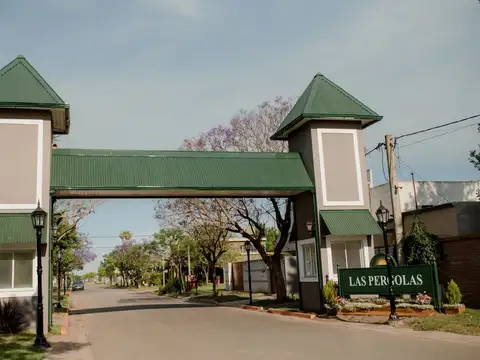 .Barrio Las Pergolas- calle Belgrano 100