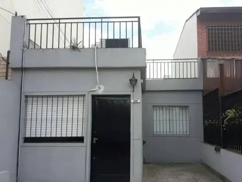 PH 3 AMBIENTES CON ENTRADA DE VEHICULO