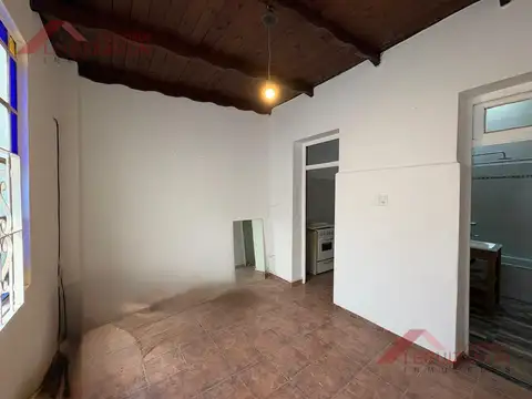 Depto Tipo Casa en Alquiler en Villa Saenz Peña, $ 690.000