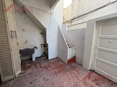 PH 2 AMBIENTES EN ALQUILER – SÁENZ PEÑA – PATIO Y TERRAZA – SIN EXPENSAS