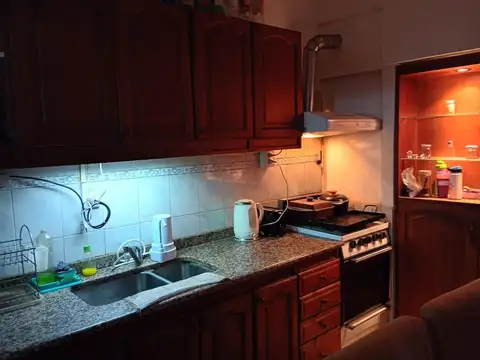 Depto Tipo Casa en Venta con 1 cocheras
