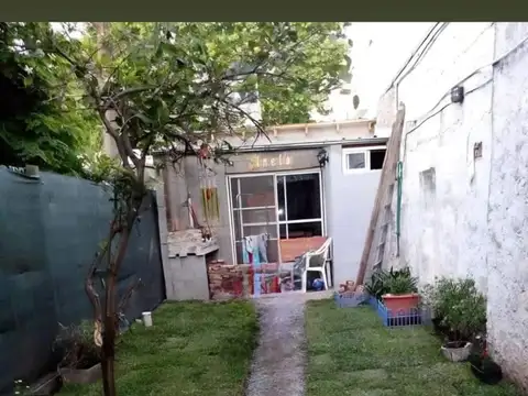 CASA EN PH CENTRO DE SAN MIGUEL, FRENTE A COLEGIO