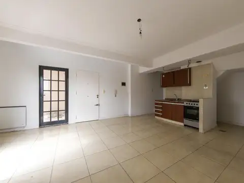 Departamento en Alquiler en Floresta, $ 650.000