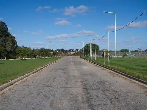 Terreno en Venta en Alvarez, USD 17.500