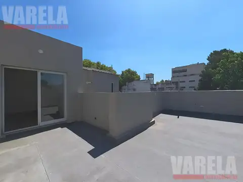 Ph Reciclado a Nuevo! 3 amb-2° Piso.c/ Terraza.Bajas Expensas.U$s 130.000