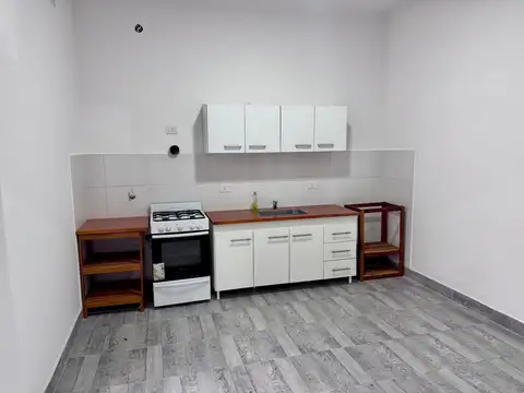 Depto Tipo Casa en Venta en Lanus Este, USD 70.000