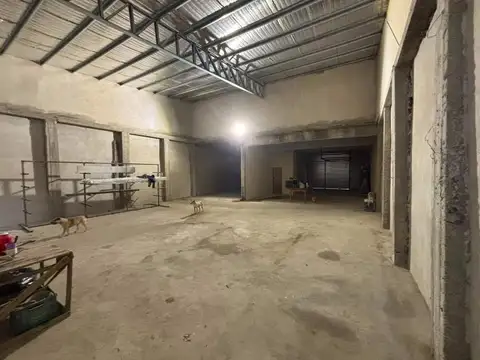 Excelente galpón/depósito industrial y logístico en Alquiler de 600 m² totales