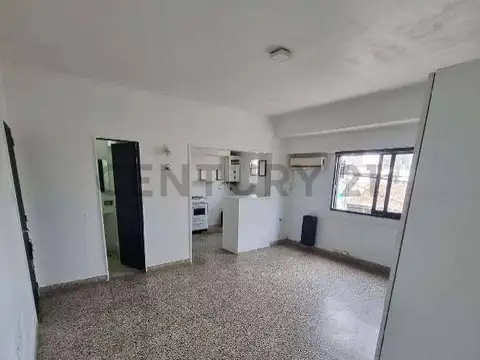 Mono Ambiente en venta Plaza Malvinas