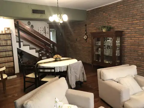 Casa en Venta de 5 dormitorios