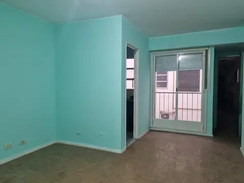 Bernardo De Irigoyen 500, Piso 1