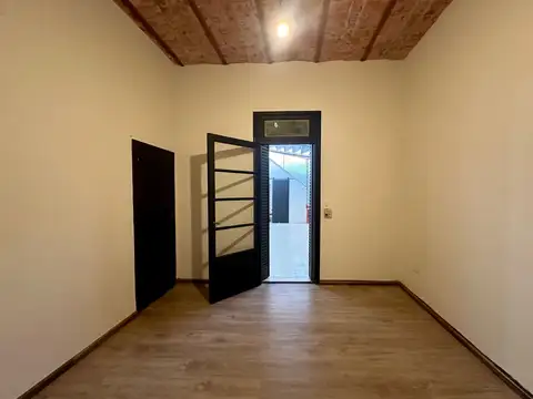 Depto Tipo Casa en Venta en Parque Chas, USD 168.500