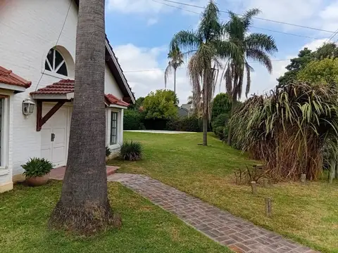 Casa en Venta en Mapuche Country Club, USD 380.000