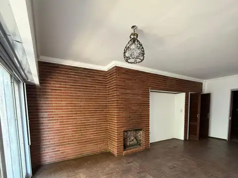 Departamento en Alquiler de 4 ambientes