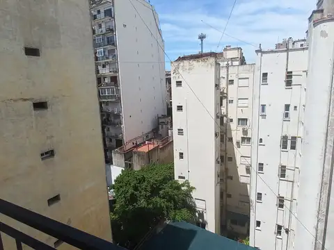 Vicente López 2200, Piso 9