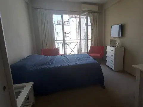 Departamento en Alquiler en Recoleta, $ 650.000