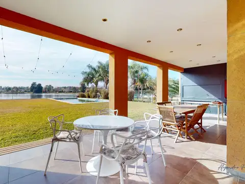 VENTA CASA 6 AMBIENTES EN EL LAUQUEN SAN VICENTE