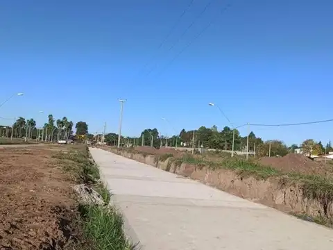 VENTA LOTE DE 250m EN BRISAS DE LUJAN - SANTO TOMÉ