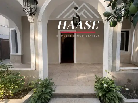 Venta  Casa  Segurola al 1300  Vicente López