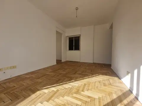 CÓRDOBA 3500, Piso 4