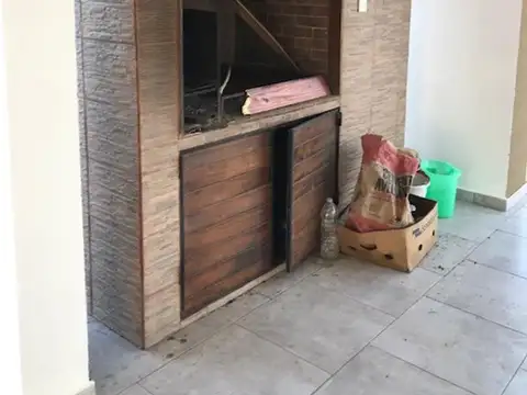 Casa En Venta En San Ramiro Con Renta