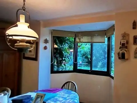 Casa 7 ambientes con 3 baños