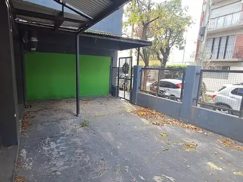 Av Juan B Justo 6700