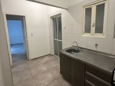 Departamento en Alquiler en Almagro, $ 700.000