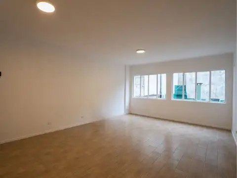 Venta · Departamento 1 amb · 39m² · Refaccionado a Nuevo · San Nicolas