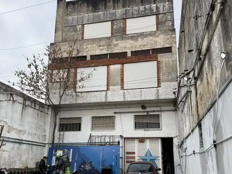 Galpon En Venta, 780m2 Cubiertos 3 Plantas, Sobre General Paz, La Tablada
