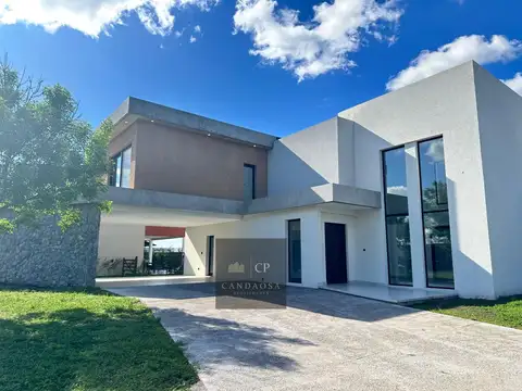 sgCasa Premium Barrio San Sebastian Area 1