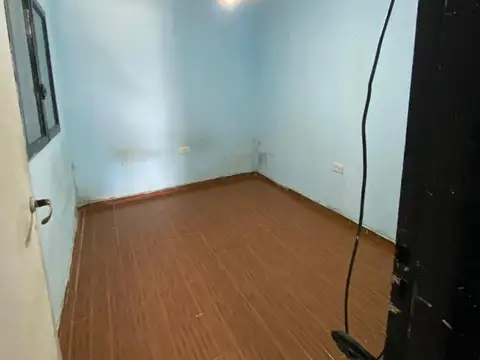 VENTA - CASA 2 DORMITORIOS A RECICLAR - BARRIO BELGRANO - APTA CREDITO