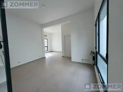 Oficina 3 ambientes con 2 baños