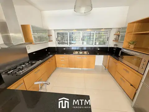 Casa en Venta Rosario Alberdi.