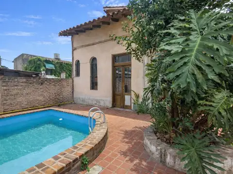 VENTA CASA 4 AMB + PILETA, MUÑIZ, SAN MIGUEL.