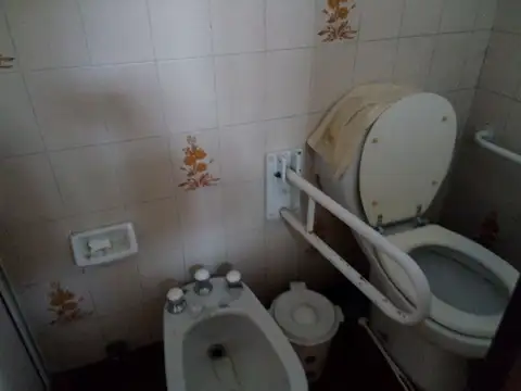 Casa en Venta en Bernal Oeste, USD 120.000