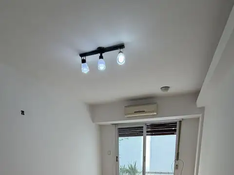 Departamento - Alquiler - Argentina, Capital Federal - JUNIN 263
