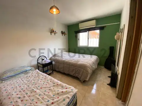 Venta PH 4 Ambientes Tipo Casa con Patio y Terraza en Saavedra