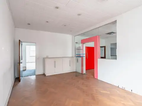 Oficina Monoambiente con 4 baños