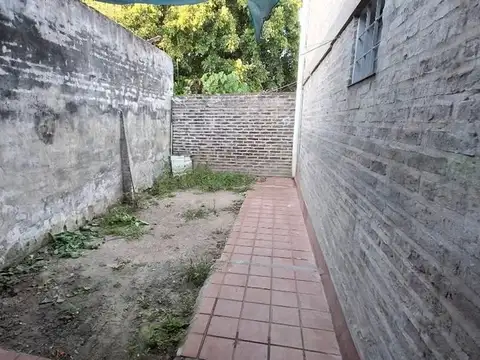 Dúplex con Patio a mts de Gral. Paz