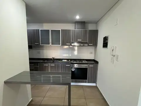 Departamento en Alquiler con 1 cocheras