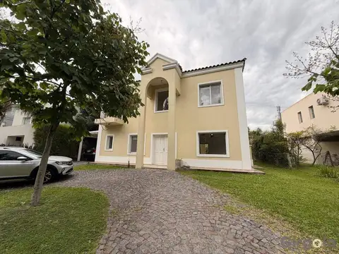 Venta casa 4 dormitorios en Los Sauces. Nordelta