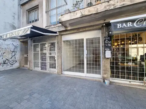 Local comercial / oficina en alquiler de 12m2 en Maipu 500