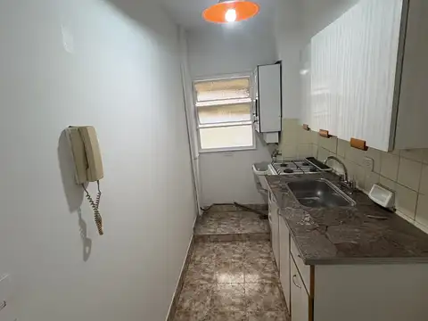 Neuquen 1000, Piso 7